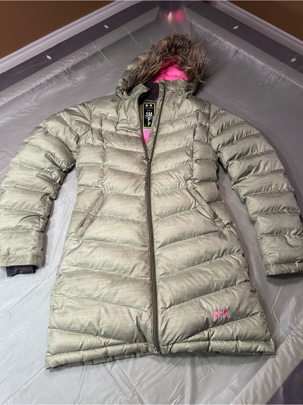 Under Armour Women's Olive Green Down Hooded Puffer Coat with Pink Accents